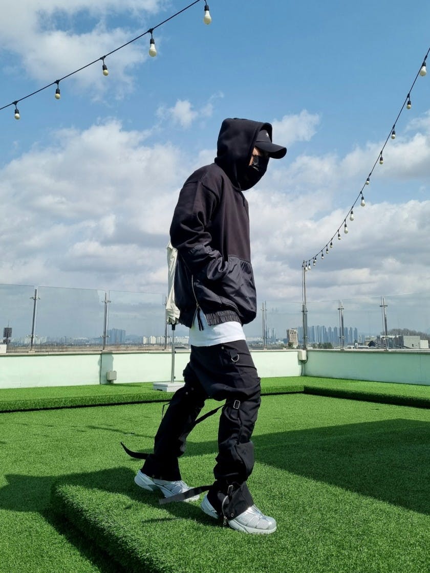 FILA Replica 2002 'Grey White' 1RM02752G071 FILA Replica 2002 'Grey White' 1RM02752G071